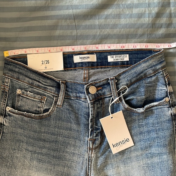 Kensie Women’s The Effortless Skinny Crop Jeans - Picture 5 of 6